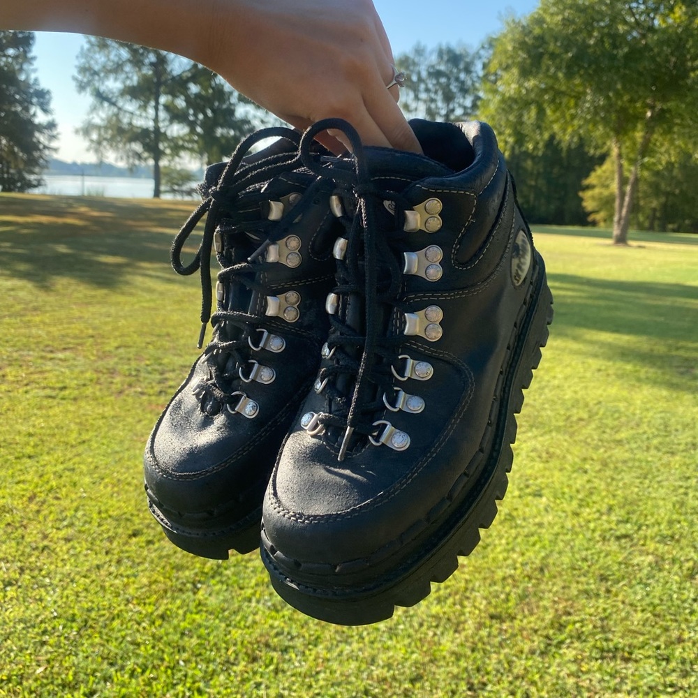 Vintage Skechers Boots